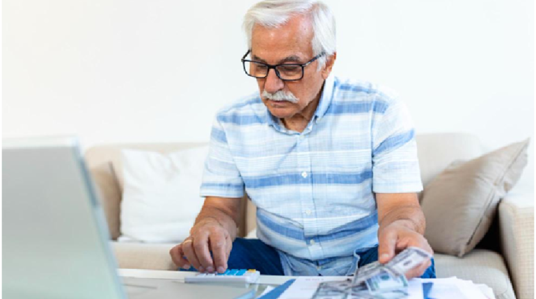 Retirees Manage Debt